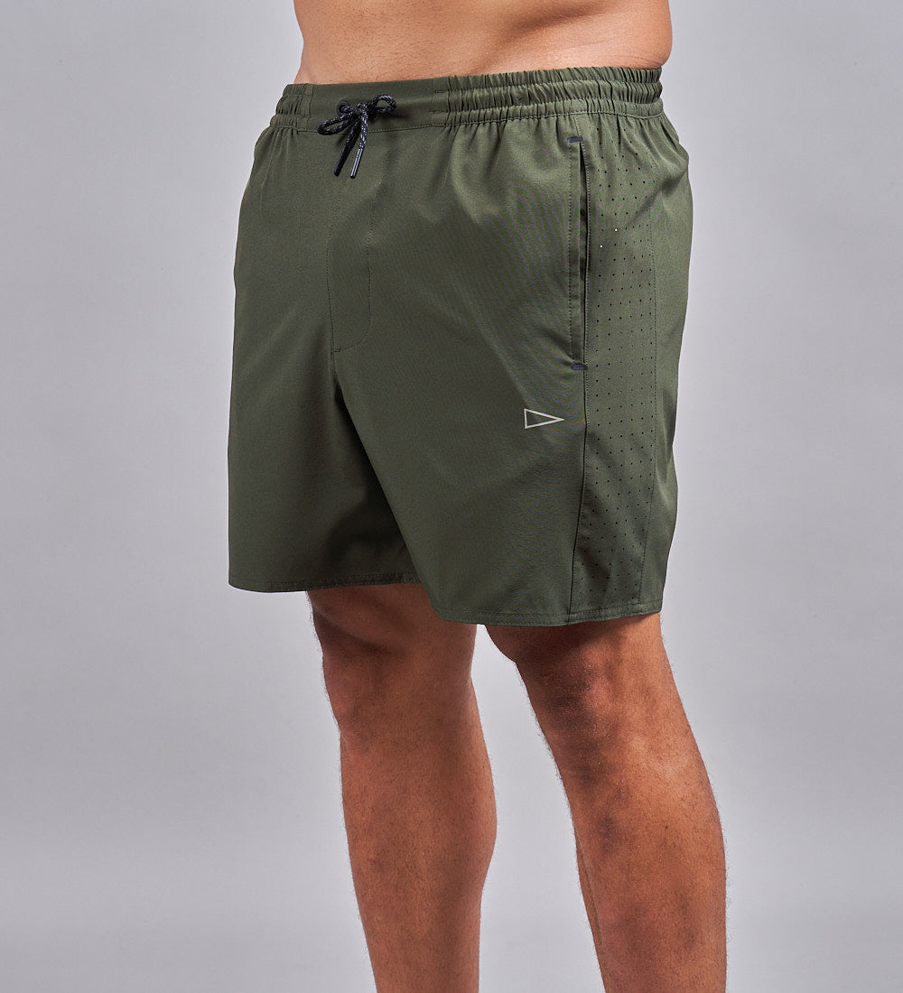 Freeway 6" Short